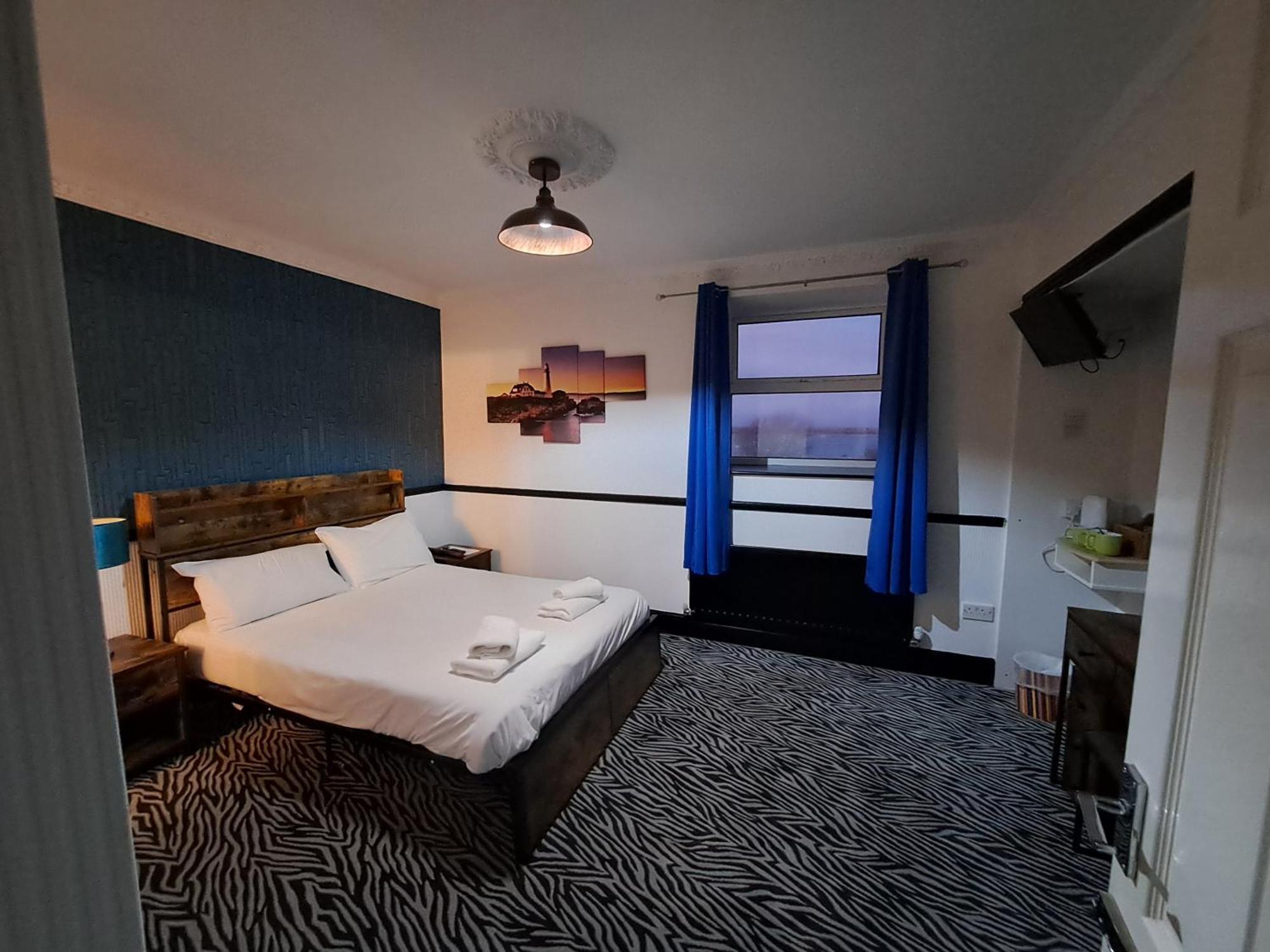Boathouse Hotel Голігед Екстер'єр фото