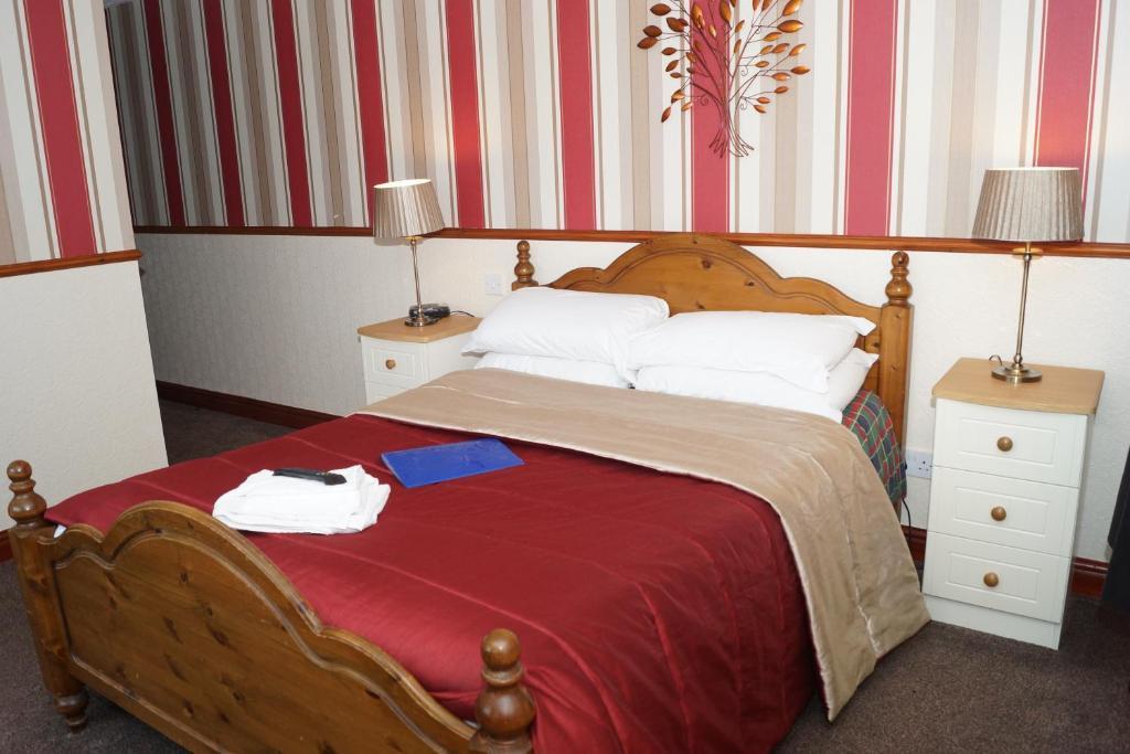 Boathouse Hotel Голігед Номер фото